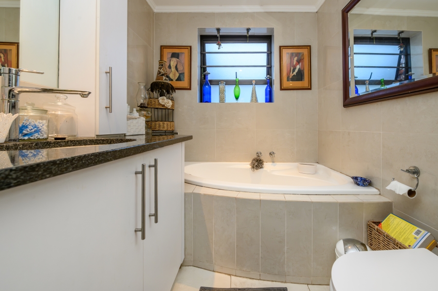 3 Bedroom Property for Sale in Humewood Eastern Cape
